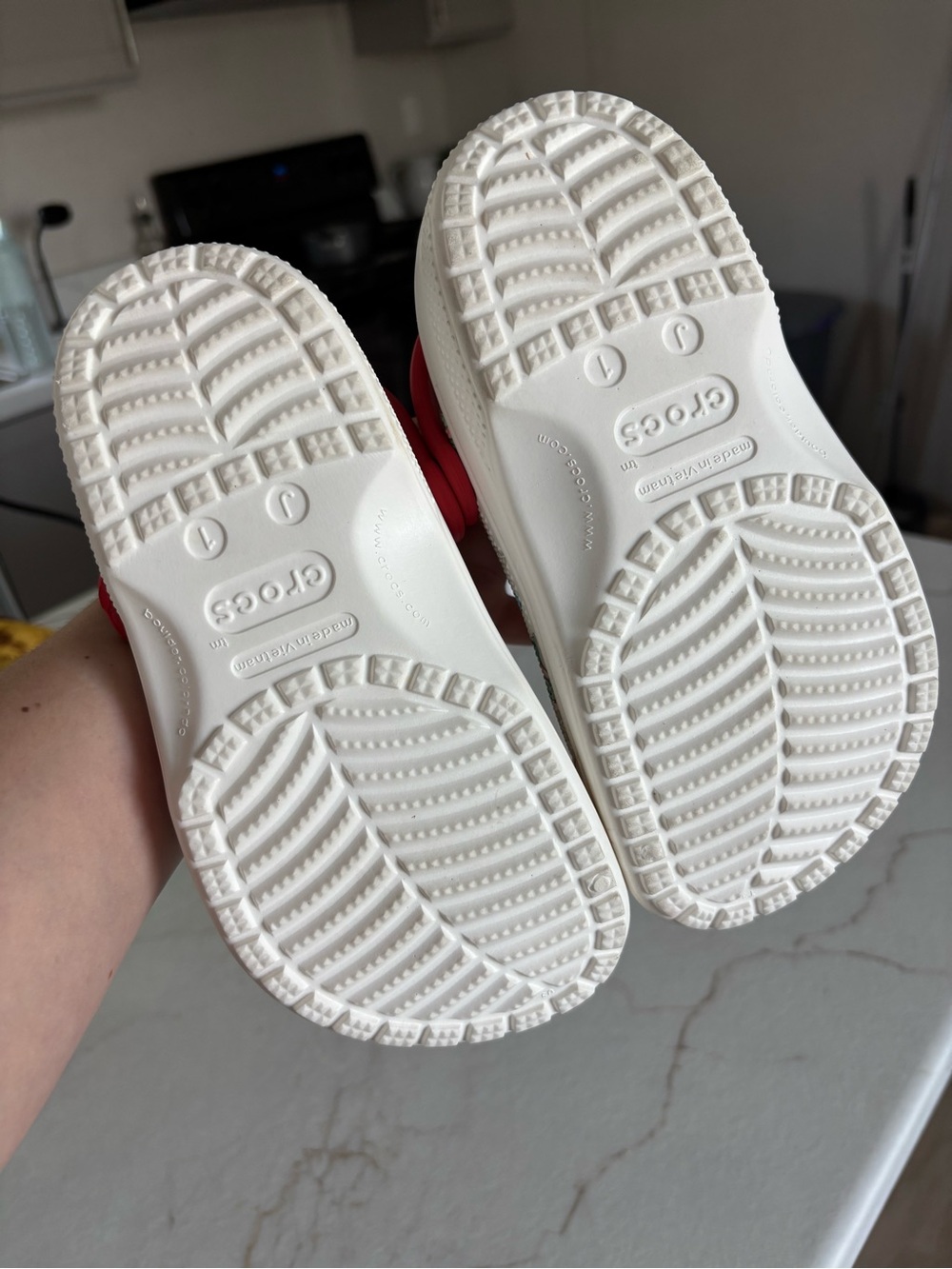 CROCS White Kids Pokémon Clogs with Red Heel Strap - Picture 3 of 5